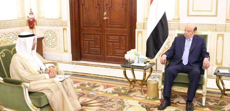 رئاسة الجمهورية ترحب بالدعوة الخليجية لعقد مشاورات يمنية – يمنية في الرياض
